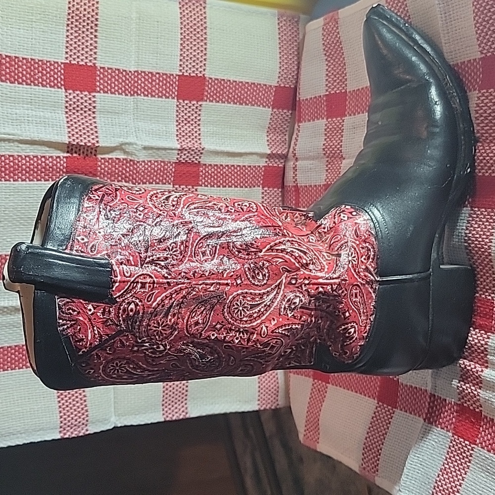 RED CERAMIC COWGIRL BOOT